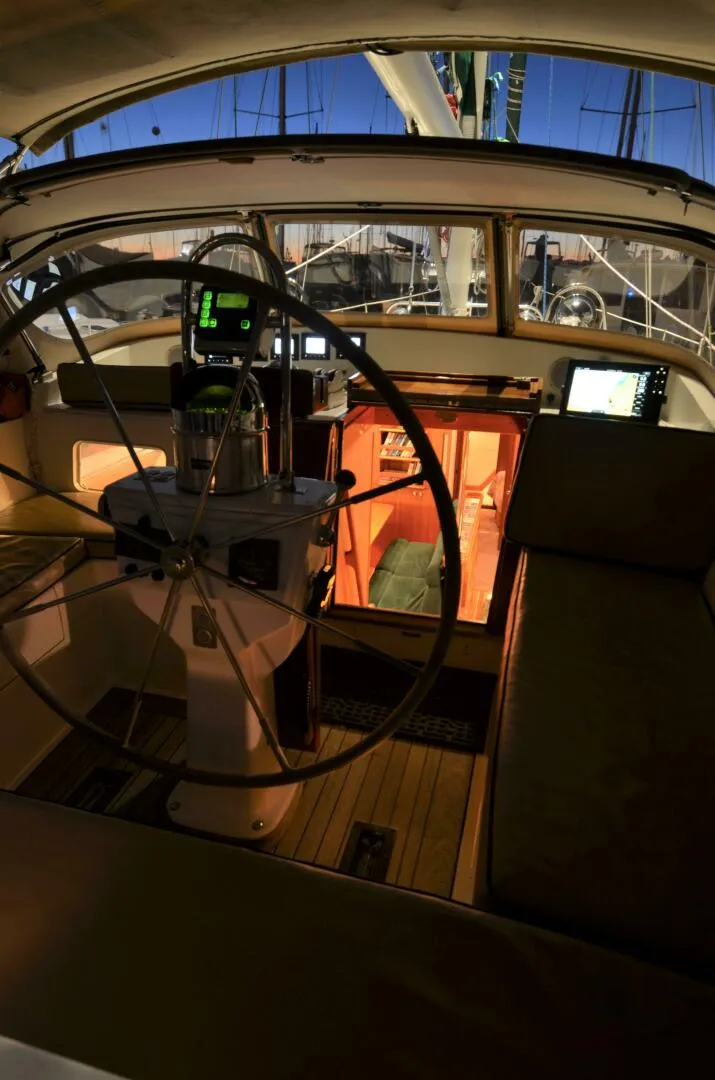 Slide: The Image of Hinckley Sou'wester 59 1997 - 5193272