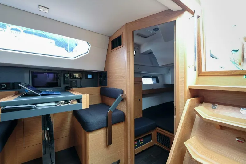 Slide: The Image of Allures 45.9 2026 - 5193755