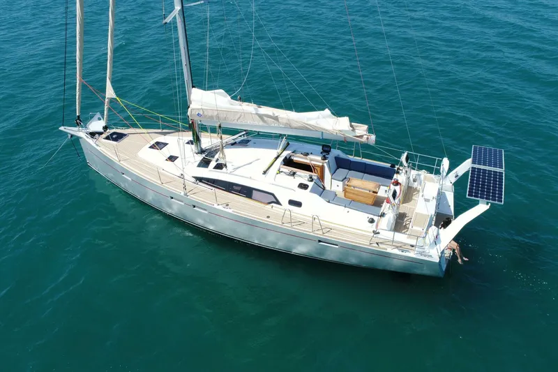 Slide: The Image of Allures 45.9 2026 - 5193746