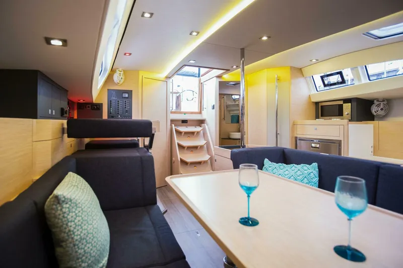 Slide: The Image of Allures 45.9 2026 - 5193747