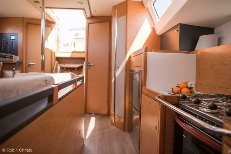 Slide: The Image of Allures 45.9 2026 - 5193814