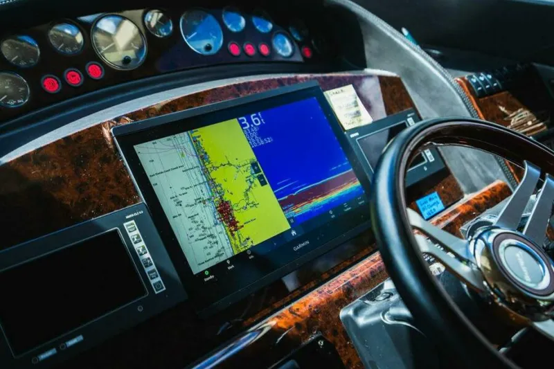 Slide: The Image of Lower Helm 2009 Princess/Viking Sport Cruisers 70 Flybridge Empire Sun - 5183469