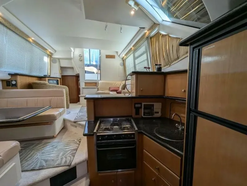 Slide: The Image of Carver 41 2001 - 5184272