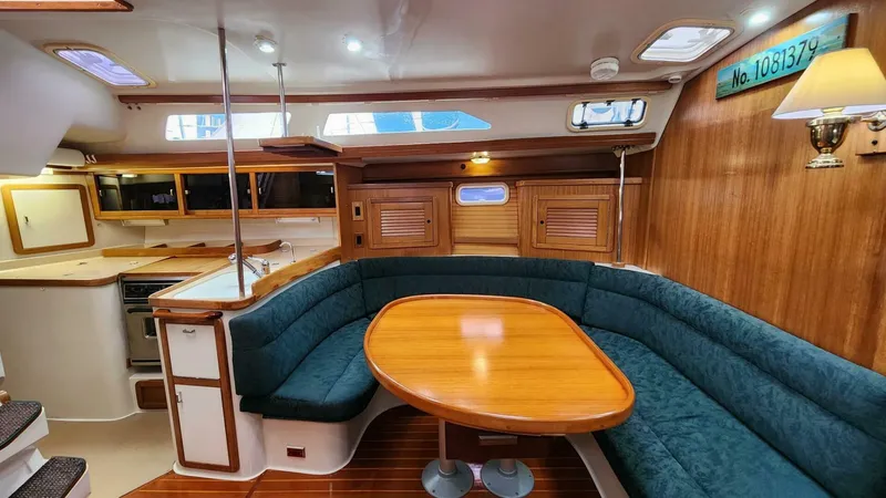 Slide: The Image of Catalina 42 mark II 1998 - 5190072