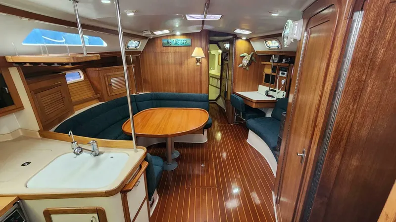 Slide: The Image of Catalina 42 mark II 1998 - 5190131