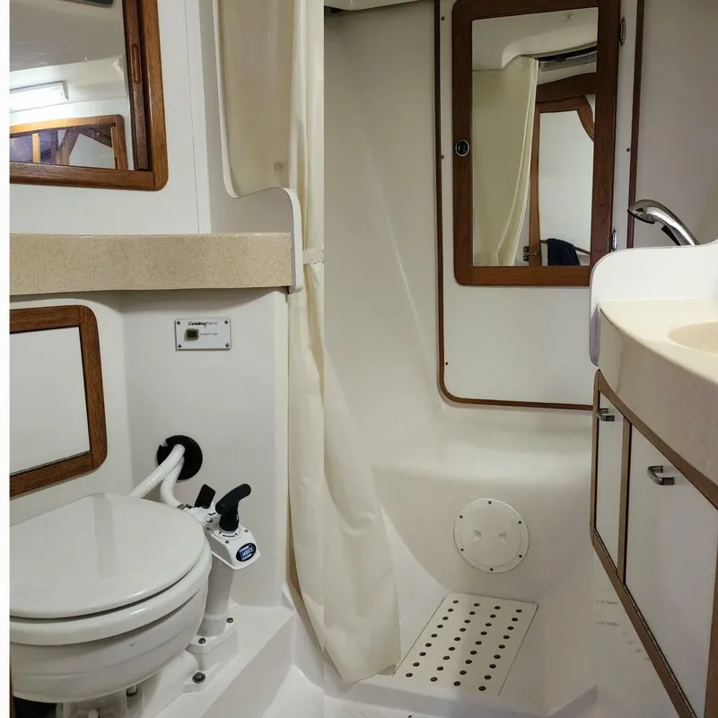 Slide: The Image of Catalina 42 mark II 1998 - 5189360