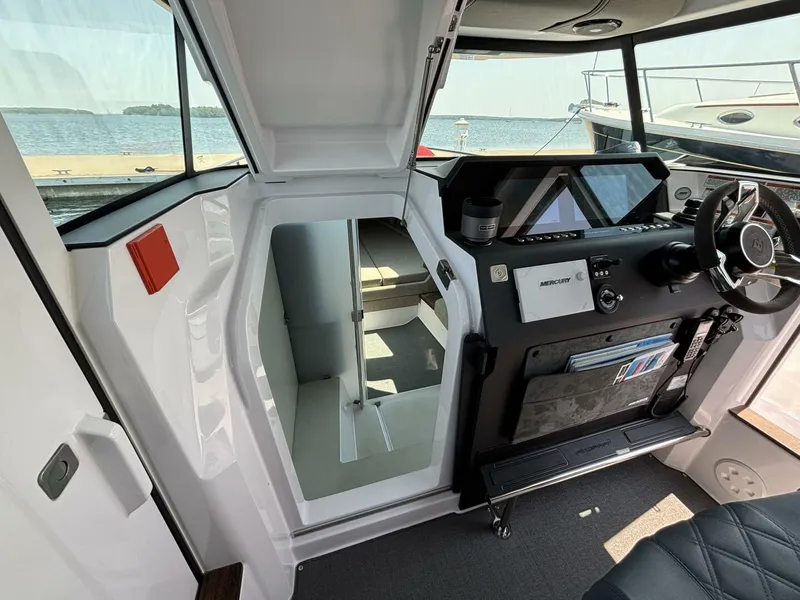 Slide: The Image of Axopar 37 2022 - 5385428