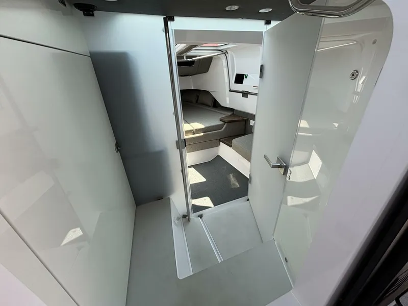 Slide: The Image of Axopar 37 2022 - 5385429