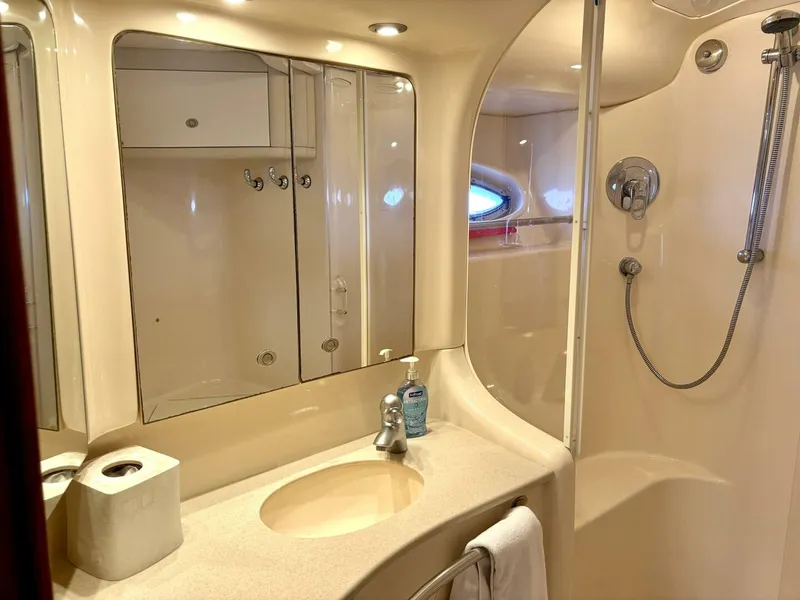 Slide: The Image of Sea Ray 48 Sedan Bridge 2004 - 5184513