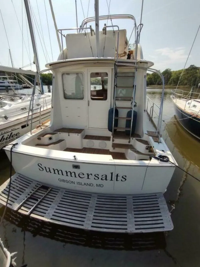 Slide: The Image of Grand Banks Eastbay 40 Flybridge 1996 - 5280857