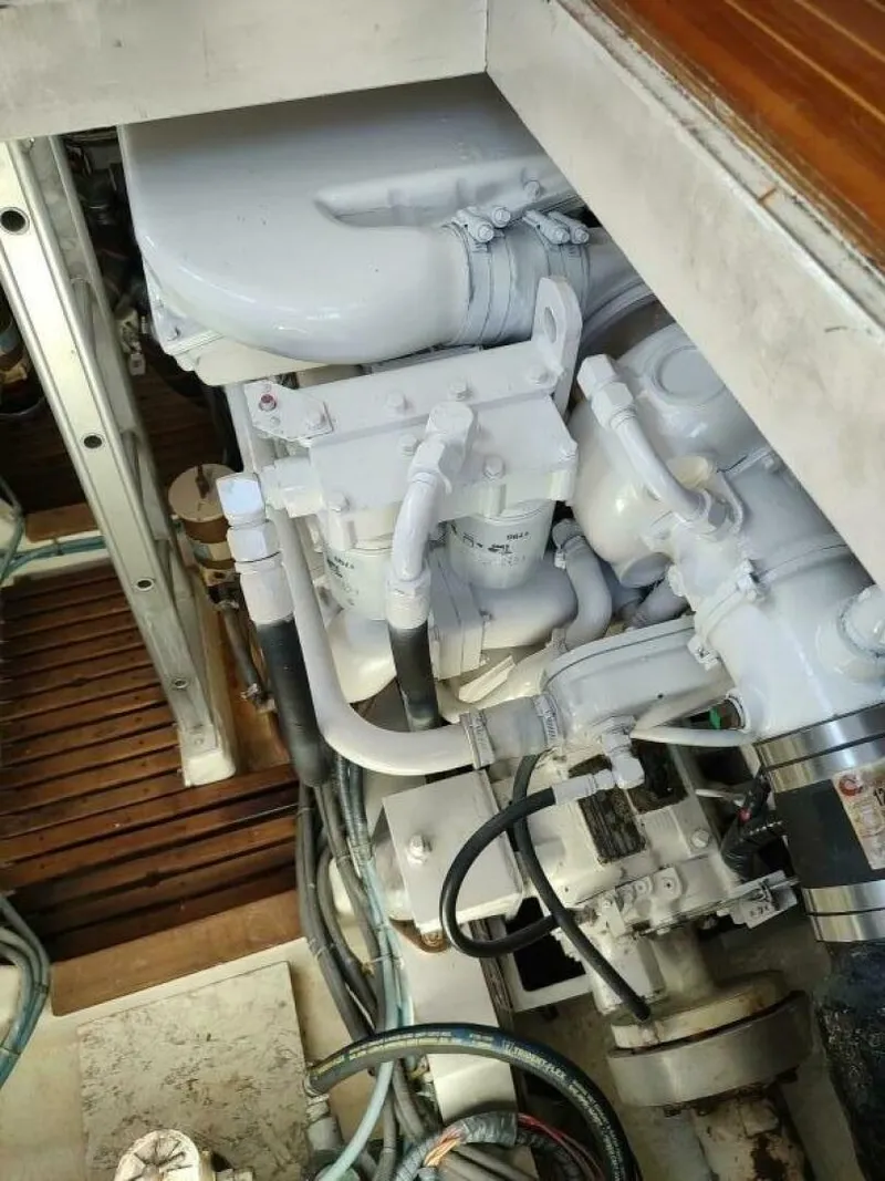 Slide: The Image of Grand Banks Eastbay 40 Flybridge 1996 - 5280826