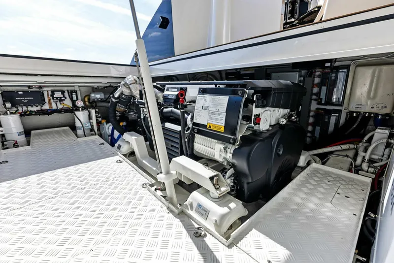 Slide: The Image of Zeelander Z5 2024 - 5238612