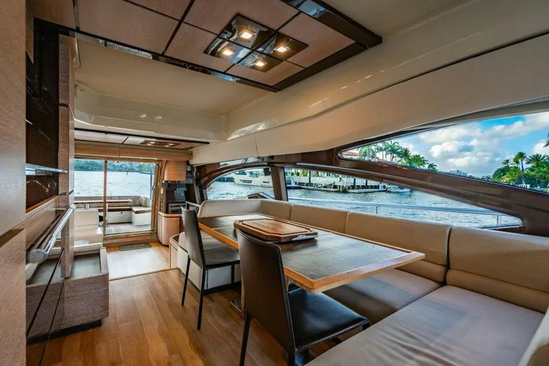 Slide: The Image of Azimut Fly 2011 - 5198429