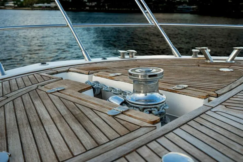 Slide: The Image of Azimut Fly 2011 - 5198562