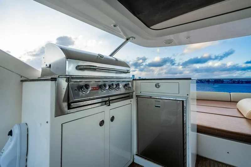 Slide: The Image of Azimut Fly 2011 - 5198569