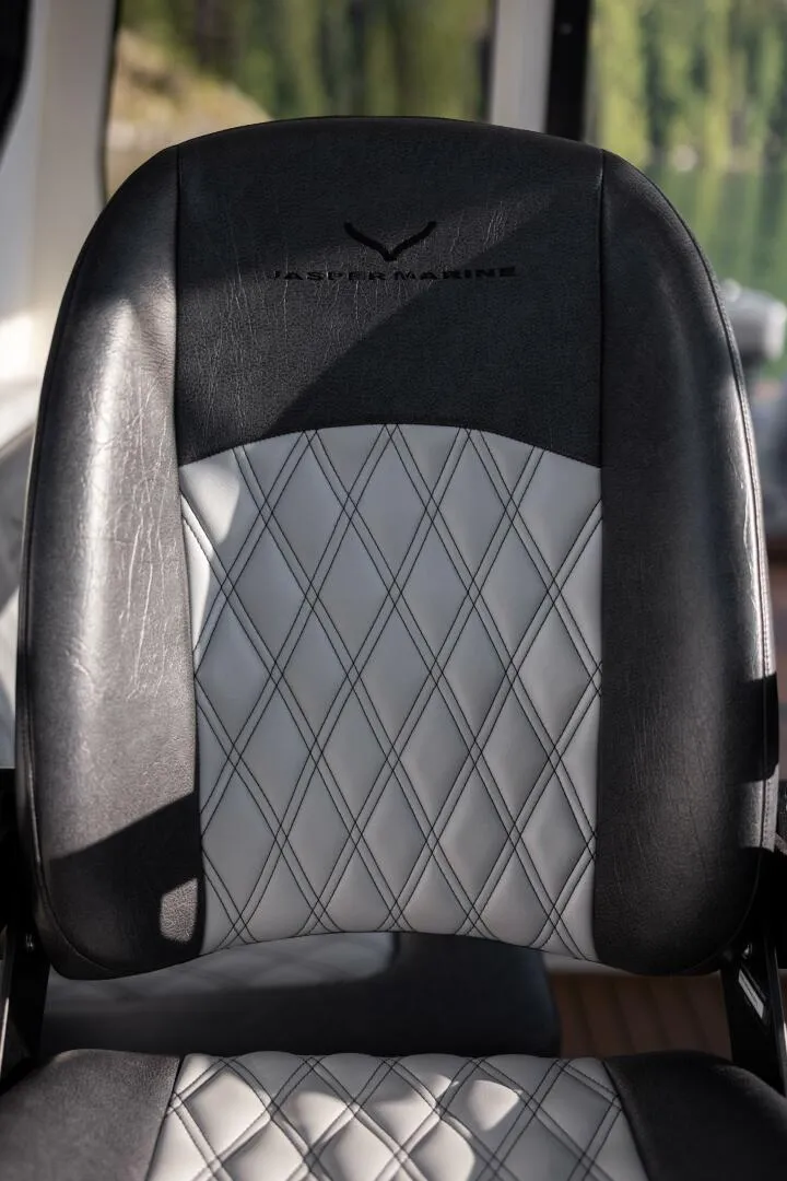 Slide: The Image of Jasper Marine Defender 22 - Open Bow 2026 - 5185200