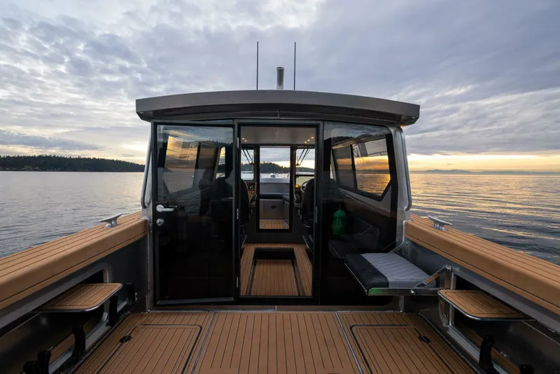 Slide: The Image of Brown Ultra Deck - 5185193