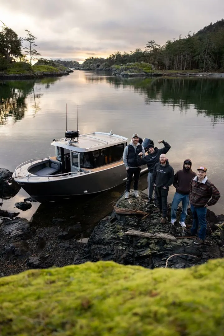 Slide: The Image of Jasper Marine Team! - 5185225