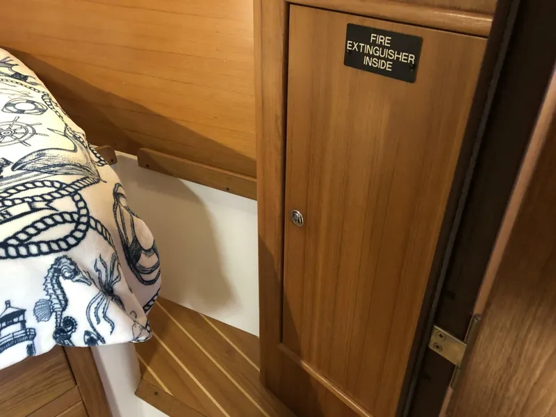 Slide: The Image of 2003 Catalina 350 - 5185607