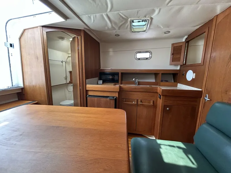 Slide: The Image of 34' Mainship salon port - 5185671