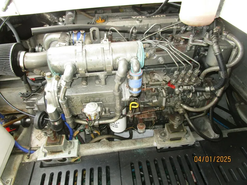 Slide: The Image of 34' Mainship starboard main engine - 5185654