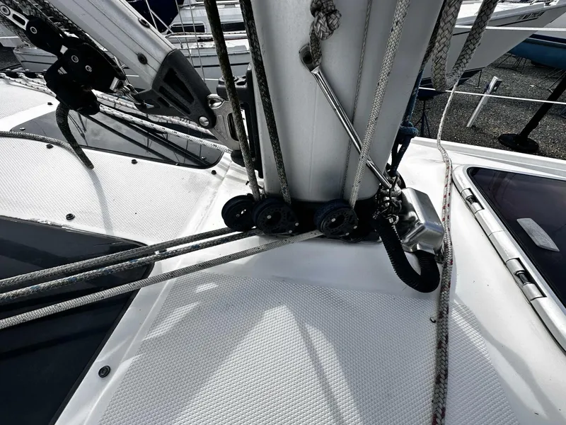 Slide: The Image of Hunter 33 2004 - 5187746