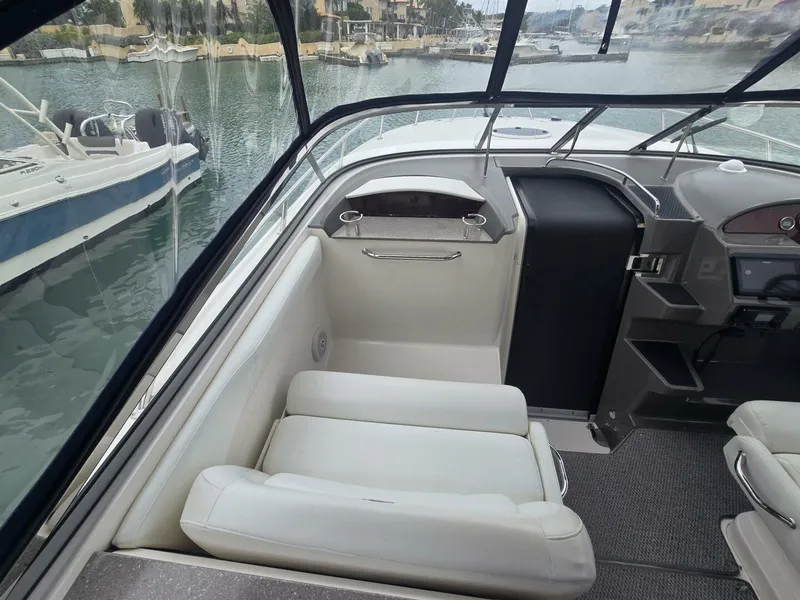 Slide: The Image of Regal 3350 2011 - 5200362