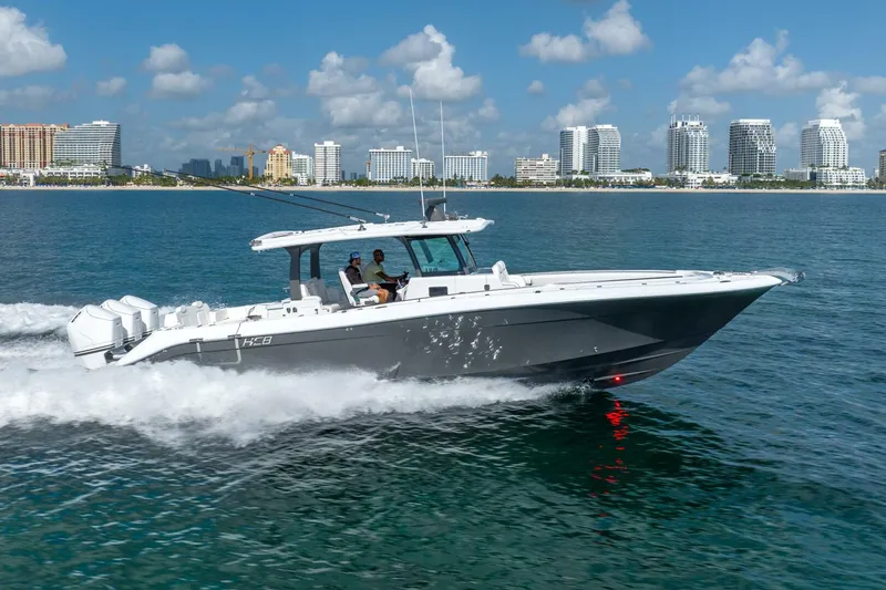 Slide: The Image of HCB lujo 2024 - 5187909