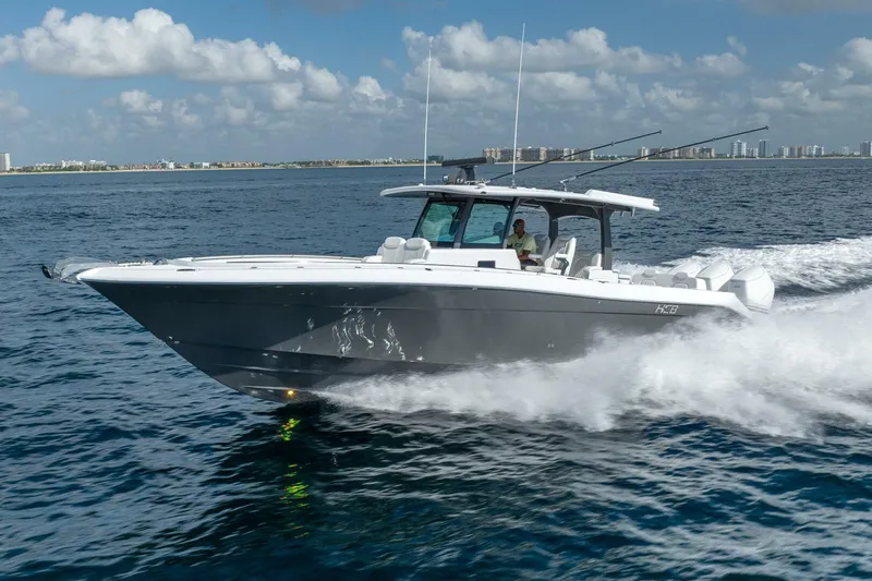 Slide: The Image of HCB lujo 2024 - 5187921