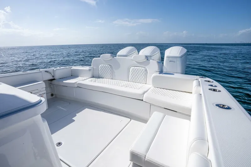 Slide: The Image of HCB lujo 2024 - 5187922