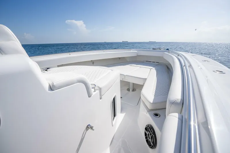 Slide: The Image of HCB lujo 2024 - 5187957