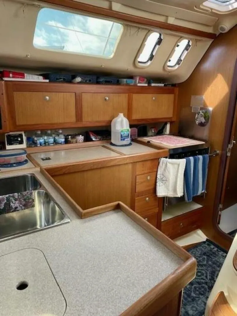 Slide: The Image of Hunter 380 1999 - 5189792