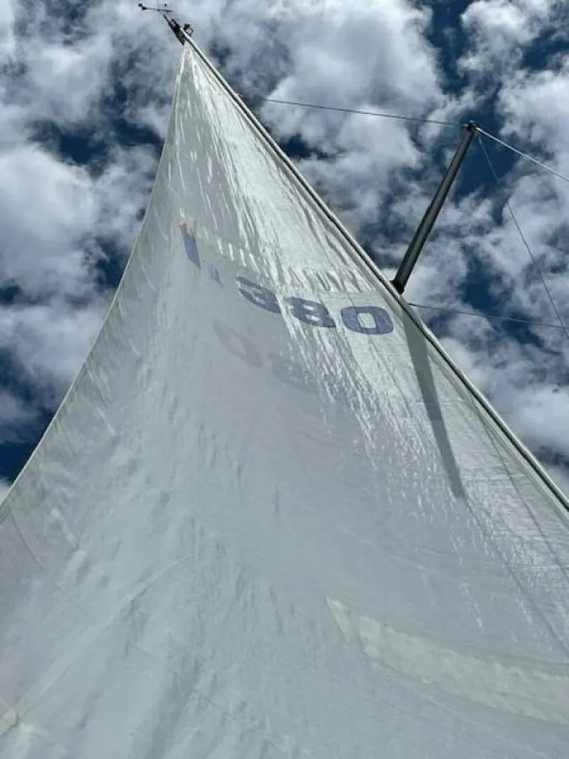 Slide: The Image of Hunter 380 1999 - 5189868