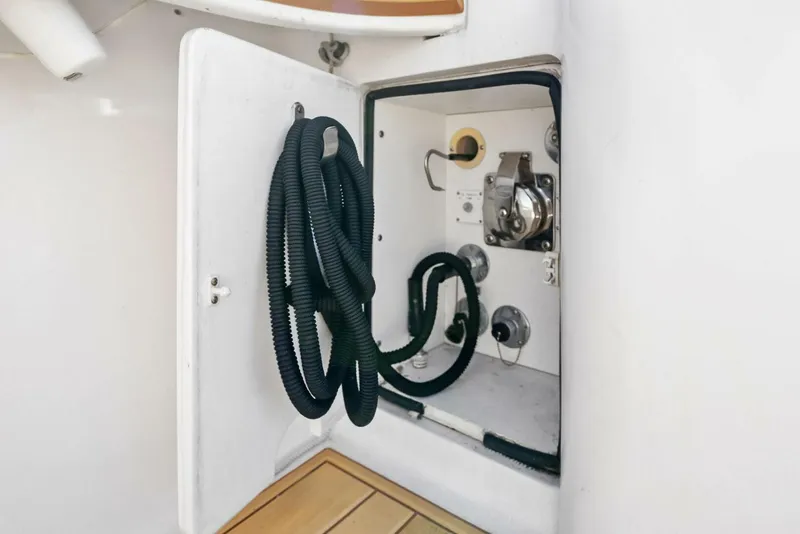 Slide: The Image of 2002 Viking 65 Convertible 'Cajun Queen' - 5228709