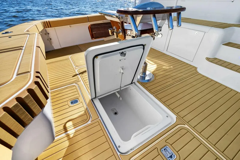 Slide: The Image of 2002 Viking 65 Convertible 'Cajun Queen' - 5228710