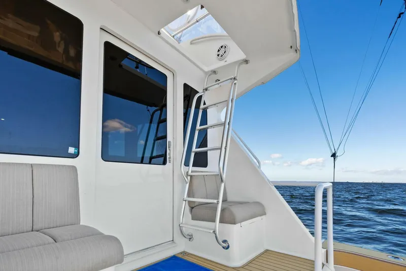 Slide: The Image of 2002 Viking 65 Convertible 'Cajun Queen' - 5228711