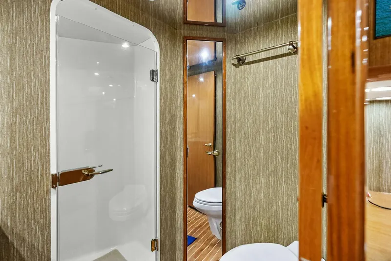 Slide: The Image of 2002 Viking 65 Convertible 'Cajun Queen' - 5228724