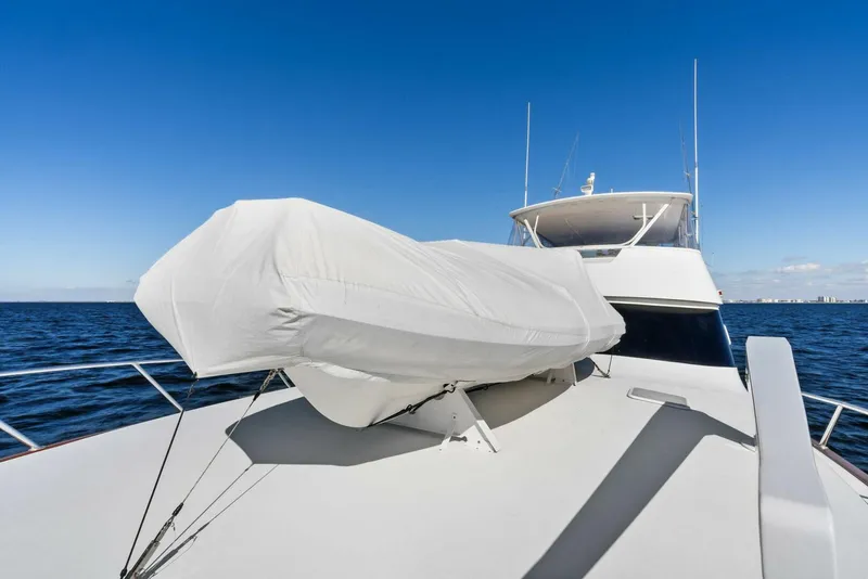 Slide: The Image of 2002 Viking 65 Convertible 'Cajun Queen' Bow - 5228688