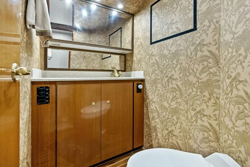 Slide: The Image of 2002 Viking 65 Convertible 'Cajun Queen' - 5228738