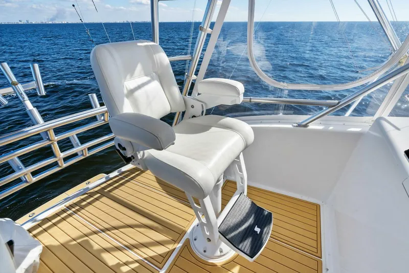 Slide: The Image of 2002 Viking 65 Convertible 'Cajun Queen' - 5228753