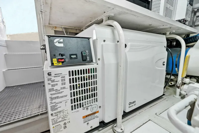 Slide: The Image of 2002 Viking 65 Convertible 'Cajun Queen' - 5228761