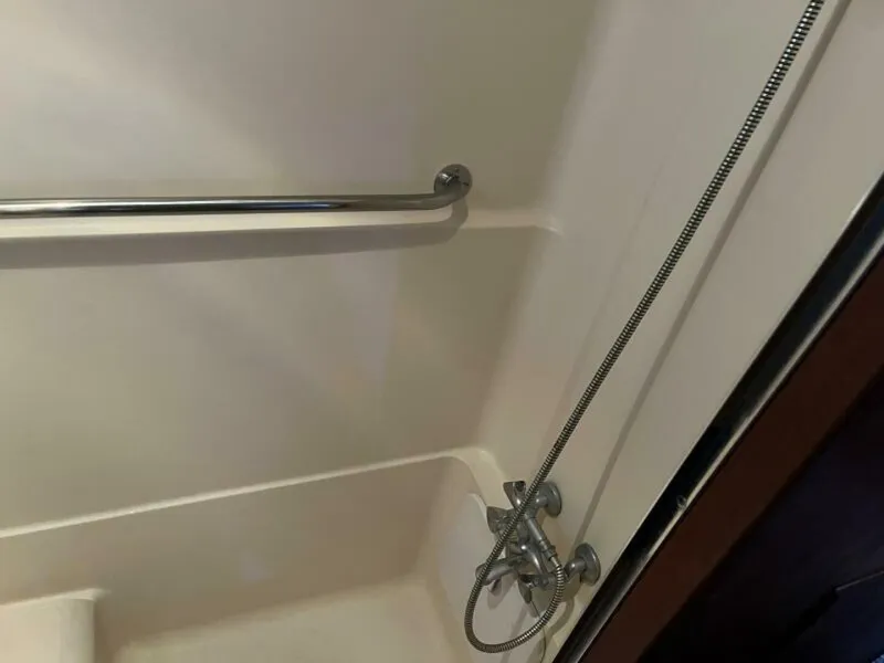 Slide: The Image of 1999 Hunter 450 Passage - 5190602