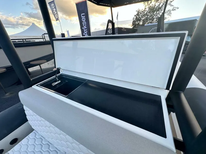 Slide: The Image of Arksen 8 2026 - 5191261