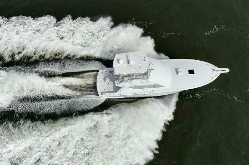 Slide: The Image of Hatteras 50 Tide Up II - Running Profile 2002 Hatteras 50 Convertible - Tide Up II - 5192046