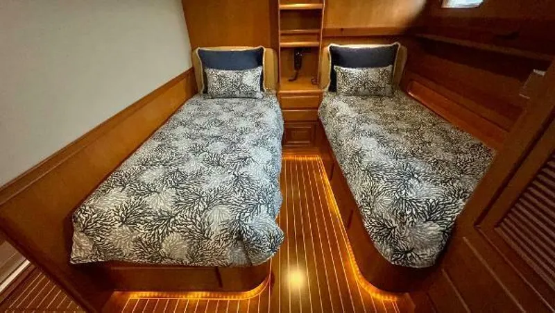 Slide: The Image of Fleming 65 Pilothouse Motor Yacht 2006 - 5194980