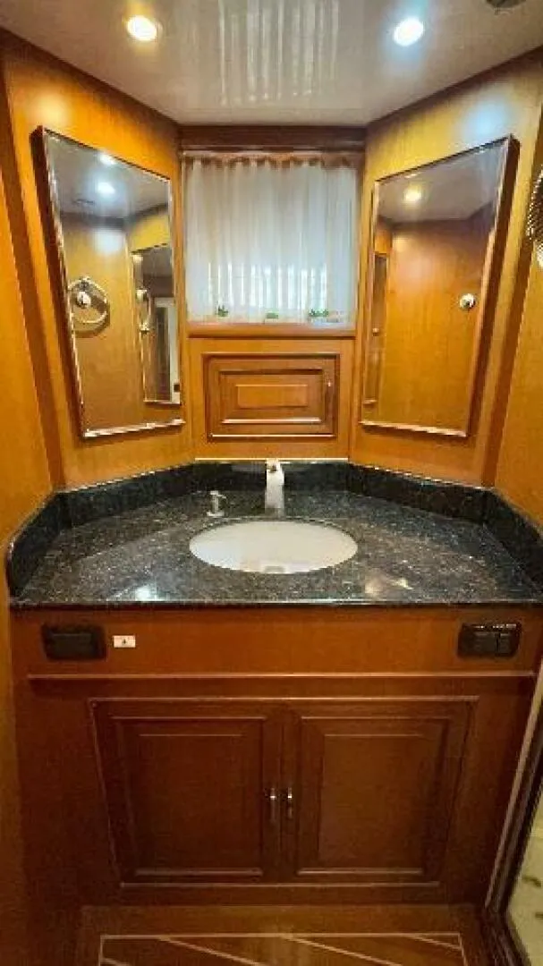 Slide: The Image of Fleming 65 Pilothouse Motor Yacht 2006 - 5194961