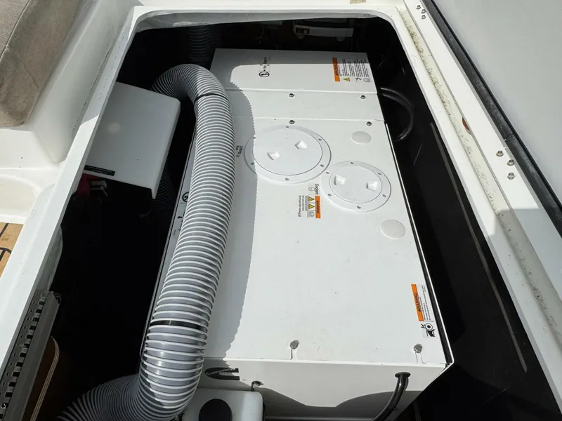 Slide: The Image of Lagoon 46 2022 - 5195181