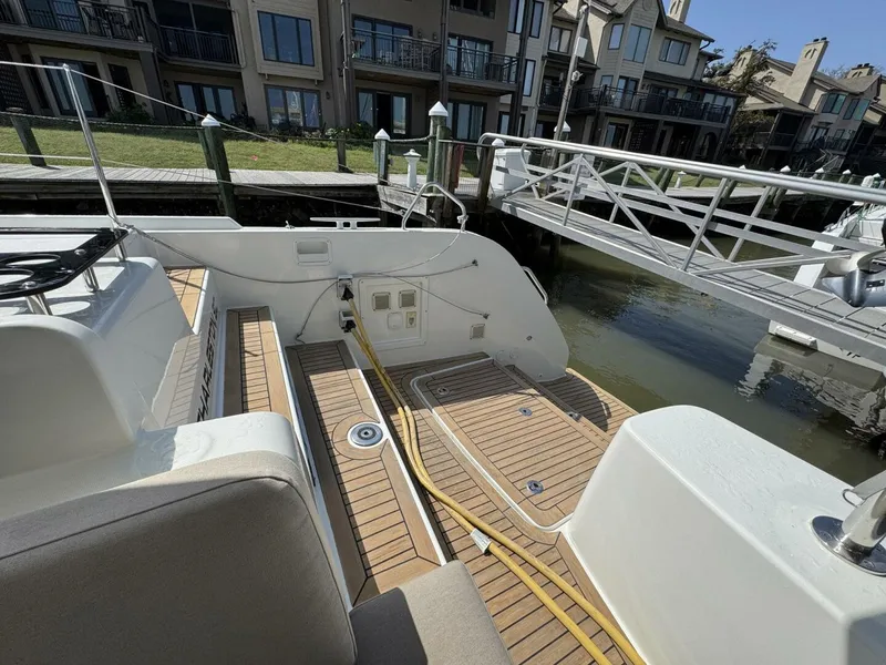 Slide: The Image of Lagoon 46 2022 - 5195105