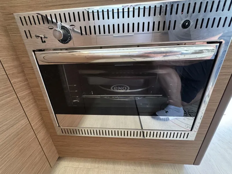 Slide: The Image of Lagoon 46 2022 - 5195138