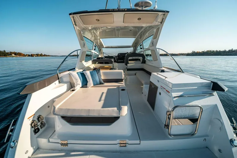 Slide: The Image of Beneteau GT36 2024 - 5286375